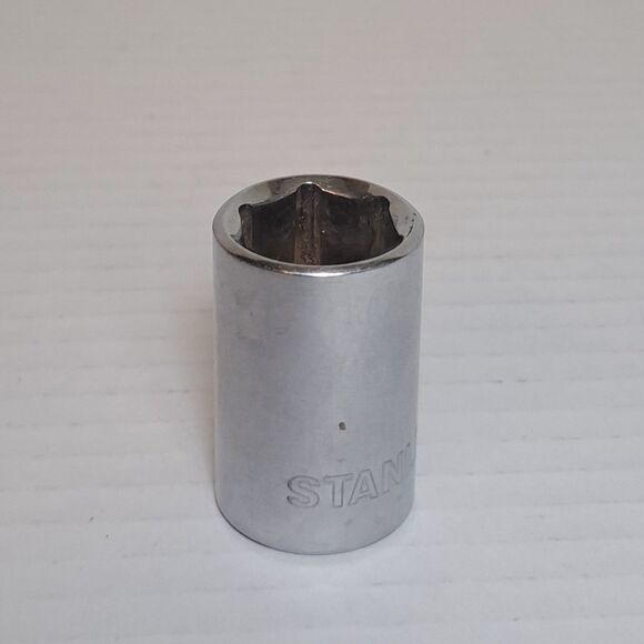 Stanley 17 Cr-V 88-739 6 Point Socket 1/2" Drive Steel Automotive Tool Tools - Picture 2 of 6